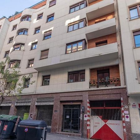 Apartamento Recién reformado en el centro parking Bilbao Exterior foto