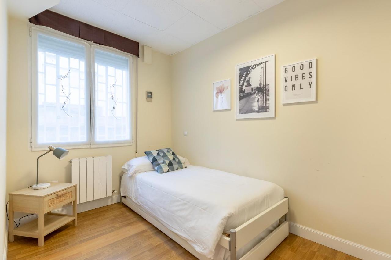 Apartamento Recién reformado en el centro parking Bilbao Exterior foto
