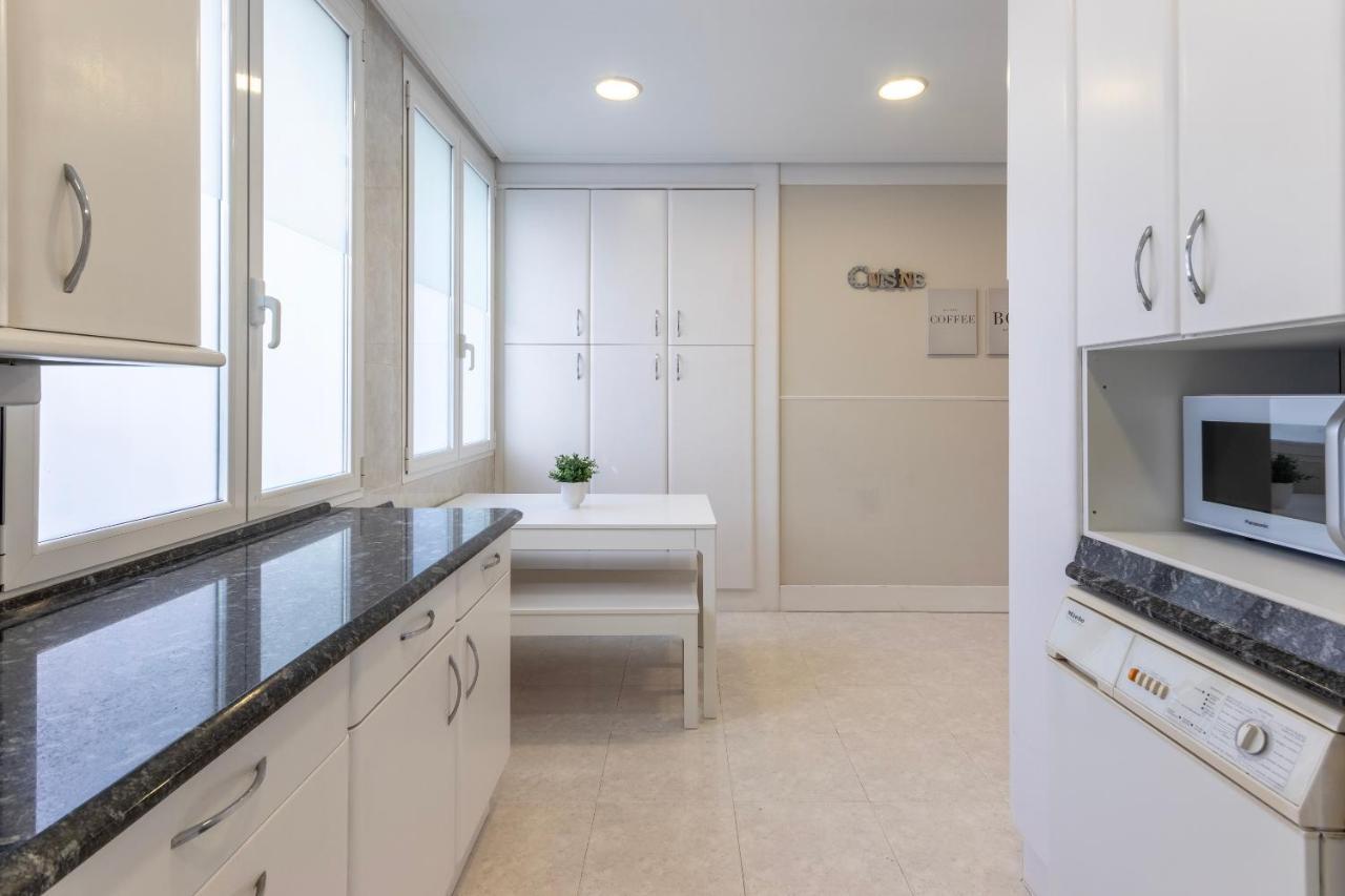 Apartamento Recién reformado en el centro parking Bilbao Exterior foto