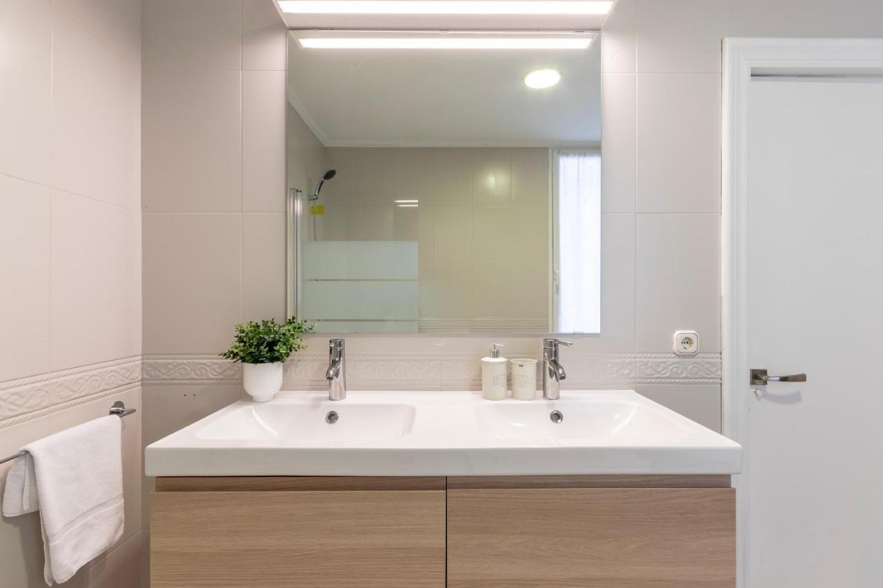 Apartamento Recién reformado en el centro parking Bilbao Exterior foto