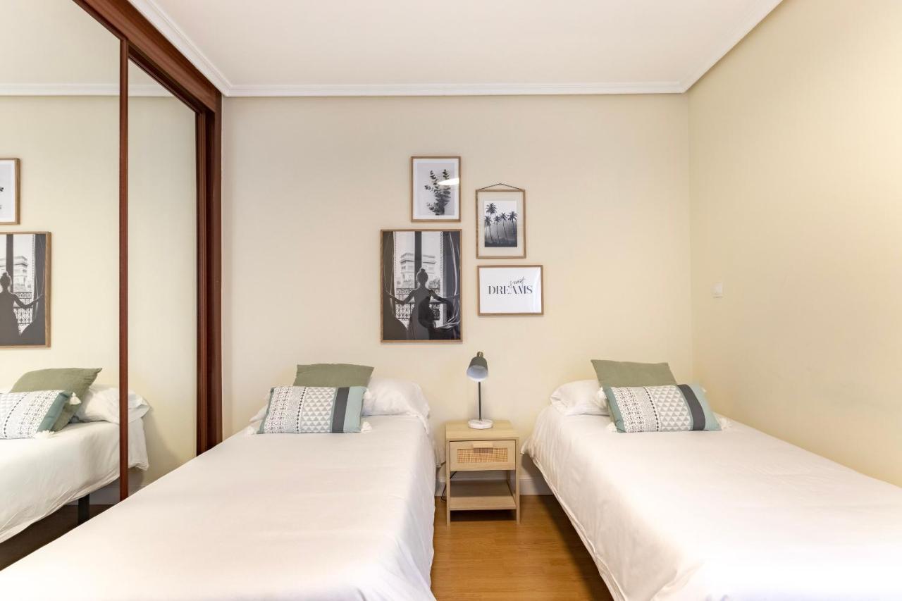 Apartamento Recién reformado en el centro parking Bilbao Exterior foto