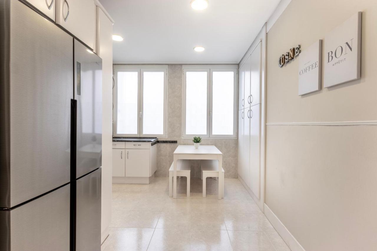 Apartamento Recién reformado en el centro parking Bilbao Exterior foto