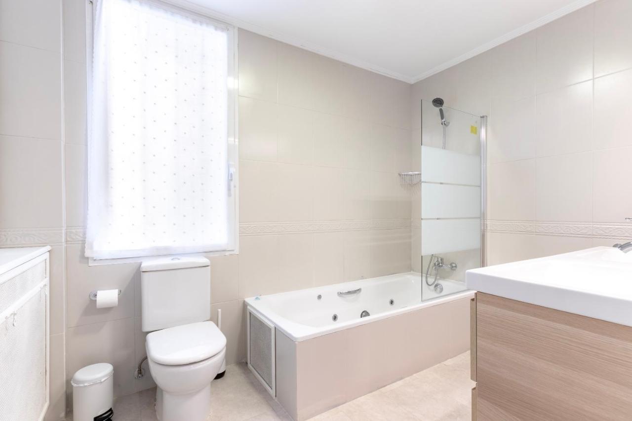 Apartamento Recién reformado en el centro parking Bilbao Exterior foto